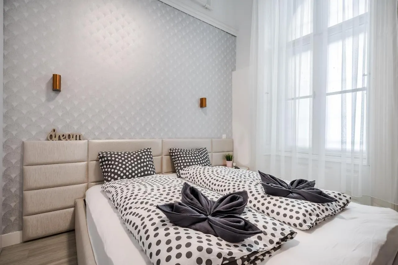 Elisabeth 50 City Apartments Budapest Magyarország